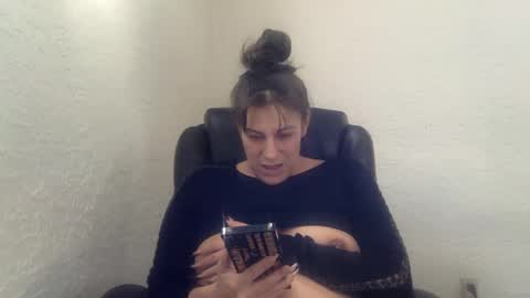Snapshot of milfsfreaky69 chatting on 02/04/25, 06:06 BabygirlsFreaky online show from 02/04/25, 06:06