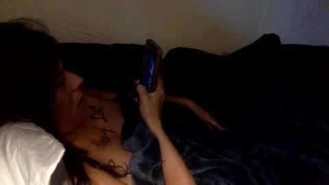 Snapshot of milfsfreaky69 chatting on 09/25/25, 01:15 BabygirlsFreaky online show from 09/25/25, 01:15