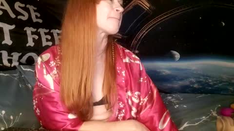 Snapshot of milfymia73 chatting on 02/16/25, 09:27 Mia online show from 02/16/25, 09:27
