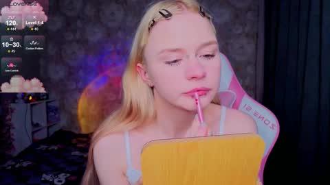 Milia online show from 03/27/26, 01:33