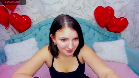 Snapshot of milinafox chatting on 02/11/25, 10:59 milinafox online show from 02/11/25, 10:59