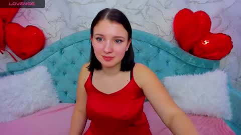 Snapshot of milinafox chatting on 02/15/25, 09:27 milinafox online show from 02/15/25, 09:27