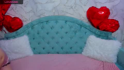 Snapshot of milinafox chatting on 02/26/25, 01:21 milinafox online show from 02/26/25, 01:21