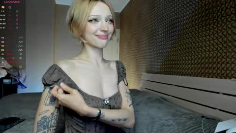 Mila 3 aka Deepthroat World Champion online show from 04/12/26, 03:00