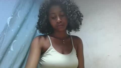 Snapshot of milinasy chatting on 02/28/26, 12:17 milinasy online show from 02/28/26, 12:17