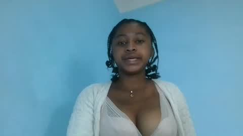 Snapshot of milinasy chatting on 07/11/26, 10:40 milinasy online show from 07/11/26, 10:40