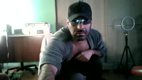 Snapshot of militaryx chatting on 06/25/26, 05:12 militaryx online show from 06/25/26, 05:12