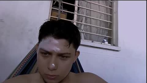 Snapshot of milk_boy25 chatting on 10/15/25, 03:56 milk_boy25 online show from 10/15/25, 03:56