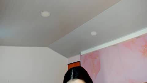 Snapshot of milk_candy16 chatting on 09/27/25, 12:21 S O F I A online show from 09/27/25, 12:21