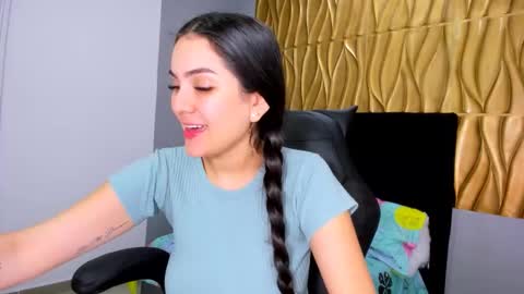 S O F I A online show from 11/29/25, 10:51