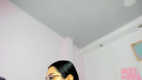 S O F I A online show from 12/03/25, 11:08