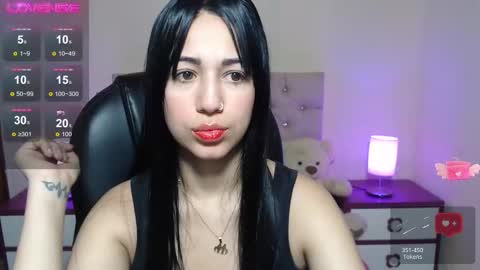 luci online show from 10/27/25, 10:41