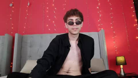 milkhunter_ online show from 04/14/26, 08:37