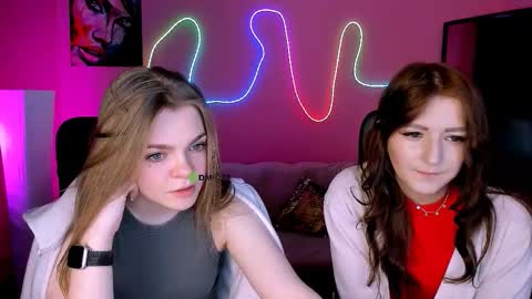 Mila online show from 03/02/26, 08:15