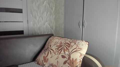 Isaac online show from 12/02/24, 05:37