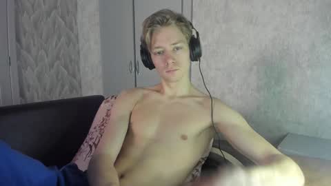 Isaac online show from 01/29/25, 06:22