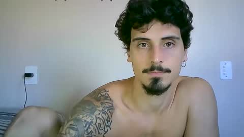 milkoffee online show from 12/11/24, 05:37