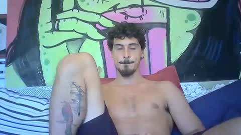 milkoffee online show from 03/01/25, 03:05