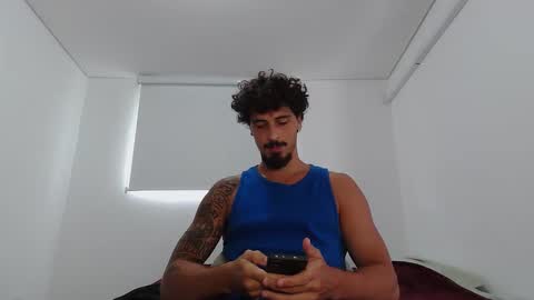 milkoffee online show from 02/25/26, 02:37