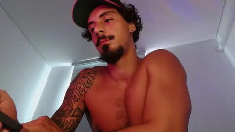 milkoffee online show from 04/21/26, 07:06