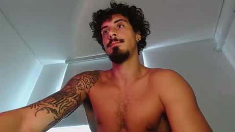 milkoffee online show from 04/24/26, 04:42