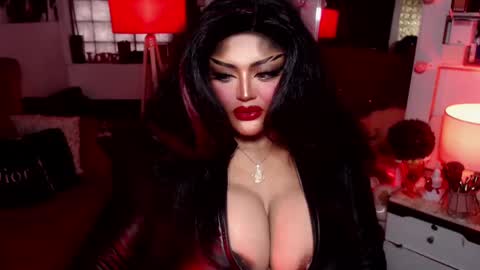 milkshakelavinia online show from 01/17/25, 03:23