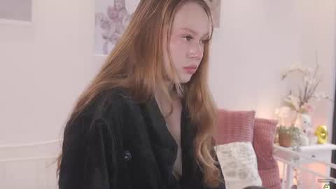 milky_0 online show from 07/02/26, 07:20