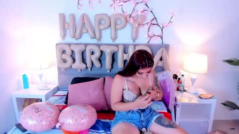 milky__boobs699 online show from 04/23/26, 12:51