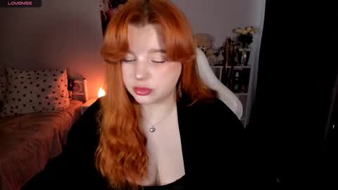 Lisa online show from 11/28/25, 05:54