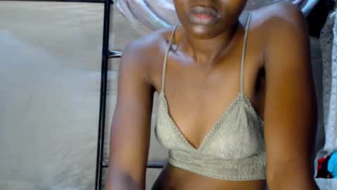 Snapshot of milkylevel chatting on 01/13/25, 06:16 jessica online show from 01/13/25, 06:16