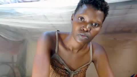 Snapshot of milkylevel chatting on 01/25/25, 10:29 jessica online show from 01/25/25, 10:29