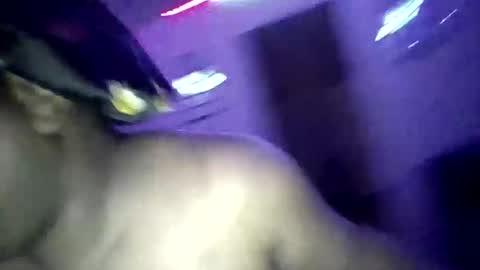 Pretty wet brown online show from 01/09/25, 11:56