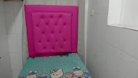 milkyway_18 online show from 04/26/26, 02:04