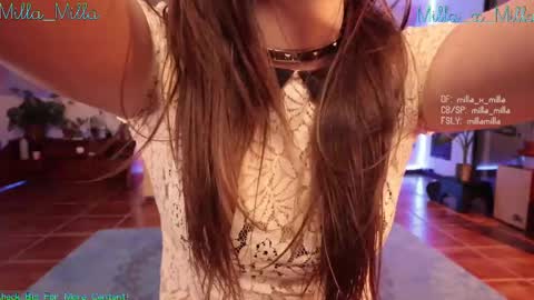 milla_milla online show from 02/10/25, 06:53