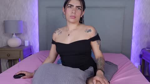 MillaBliss online show from 03/04/25, 08:05