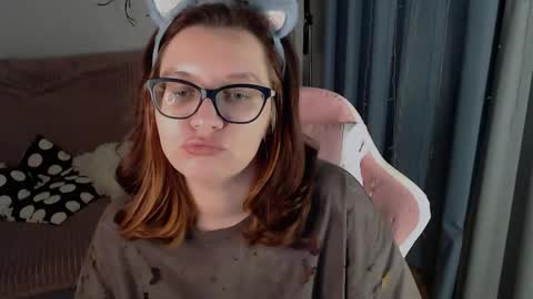 Milla online show from 04/18/26, 08:20