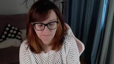 Milla online show from 04/19/26, 01:21