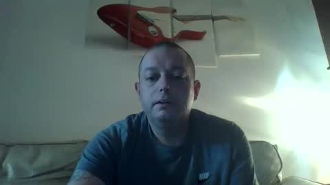 niceguy81 online show from 04/09/26, 06:02