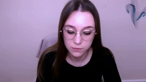 Milla online show from 04/23/26, 12:29