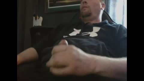 millbj02 online show from 10/27/25, 04:11