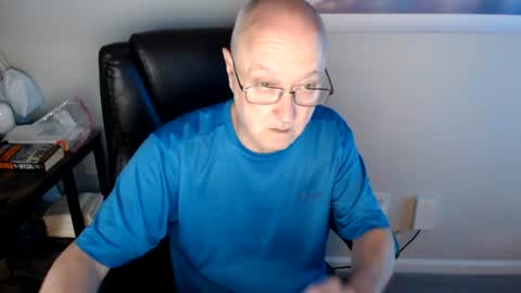 Snapshot of millenium0129 chatting on 06/28/26, 03:01 millenium0129 online show from 06/28/26, 03:01