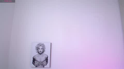 Snapshot of millie_bobby_ chatting on 07/04/26, 06:58 Millie Bobby online show from 07/04/26, 06:58
