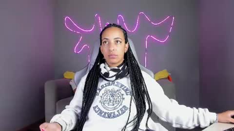 Snapshot of millie_volturi chatting on 06/22/26, 01:08 millie_volturi online show from 06/22/26, 01:08