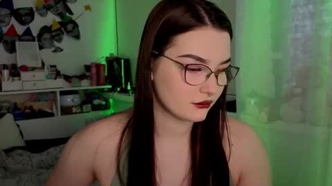 Millie online show from 11/07/25, 05:29