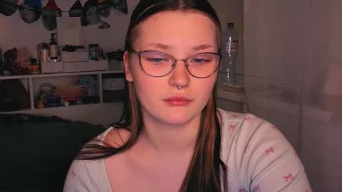 Millie online show from 11/20/25, 11:21