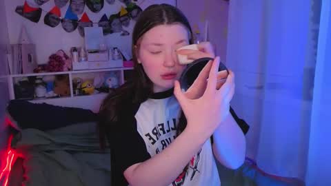 Millie online show from 12/19/25, 03:02