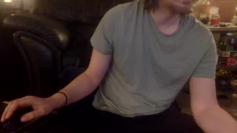 Snapshot of millionsmcgee chatting on 02/15/25, 02:47 Millions online show from 02/15/25, 02:47