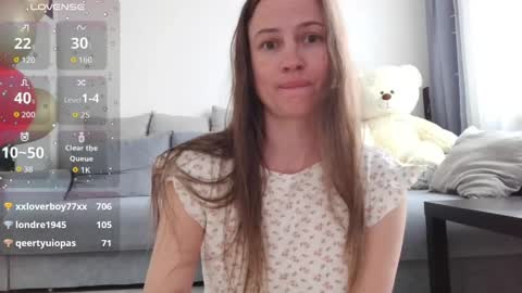 milly_browski online show from 04/25/26, 01:41