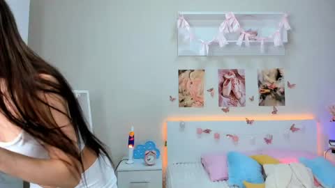 Milly online show from 06/09/26, 03:07