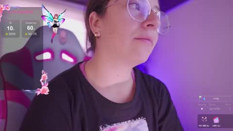 Snapshot of milly_kenner chatting on 11/14/25, 06:39 MILLY online show from 11/14/25, 06:39